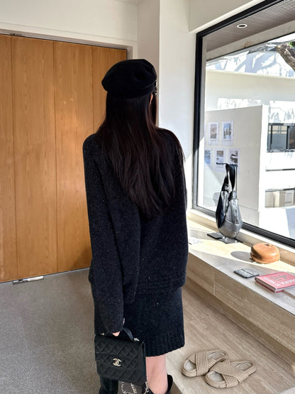 Brun NEW knitted suit