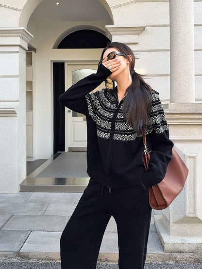 Loro NEW knitted suit