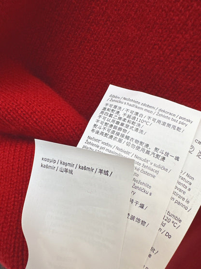 Max NEW cashmere sweater