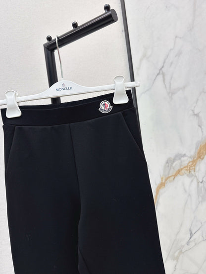 Monc NEW flared pants