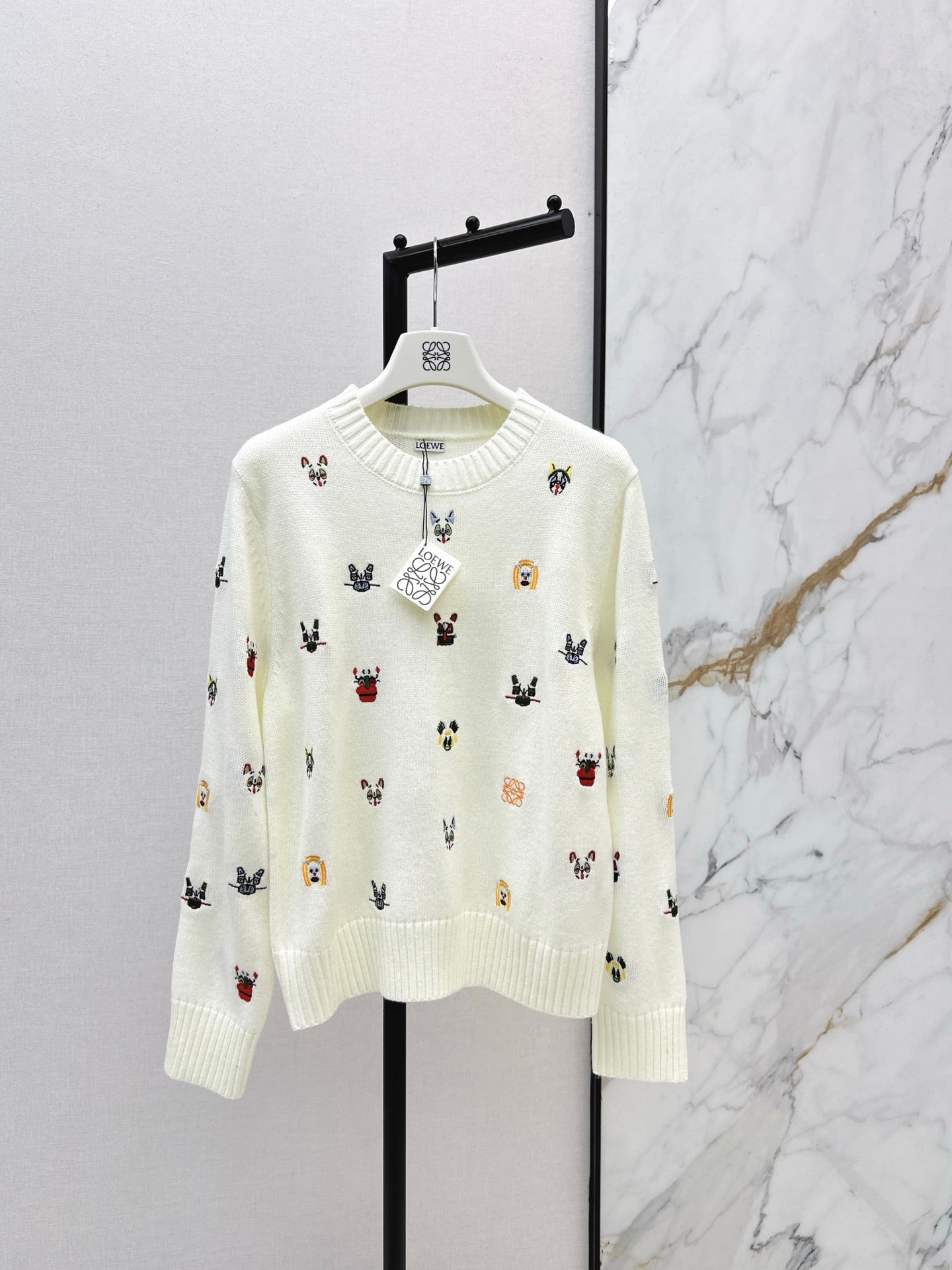 Loe NEW embroidered sweater