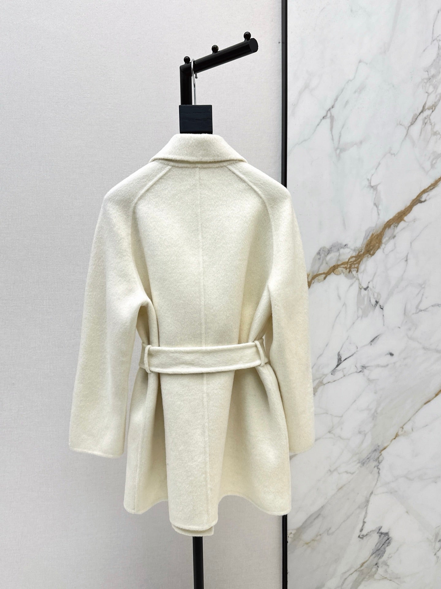 Loro NEW woolen belted coat