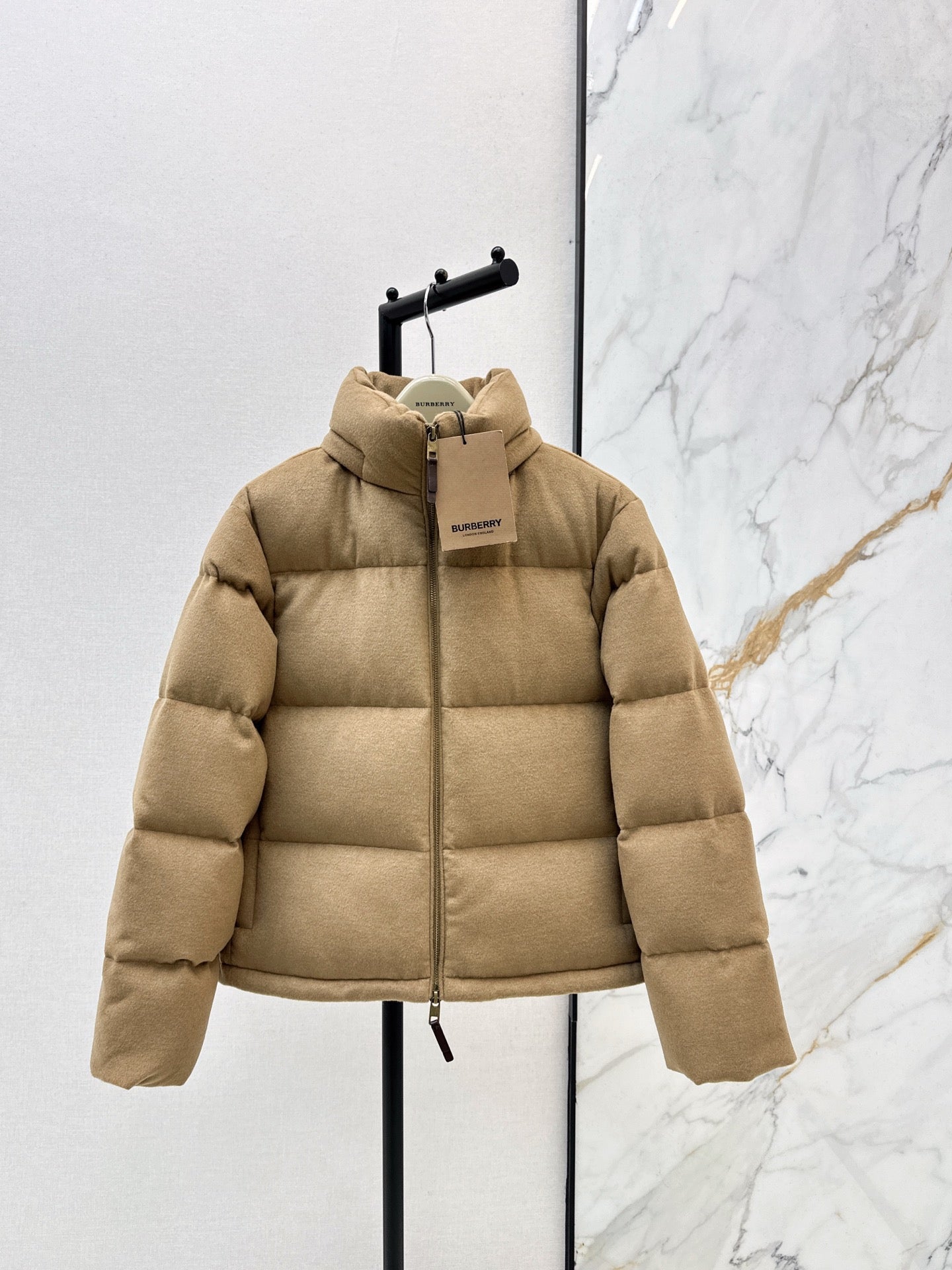 Brun NEW down jacket