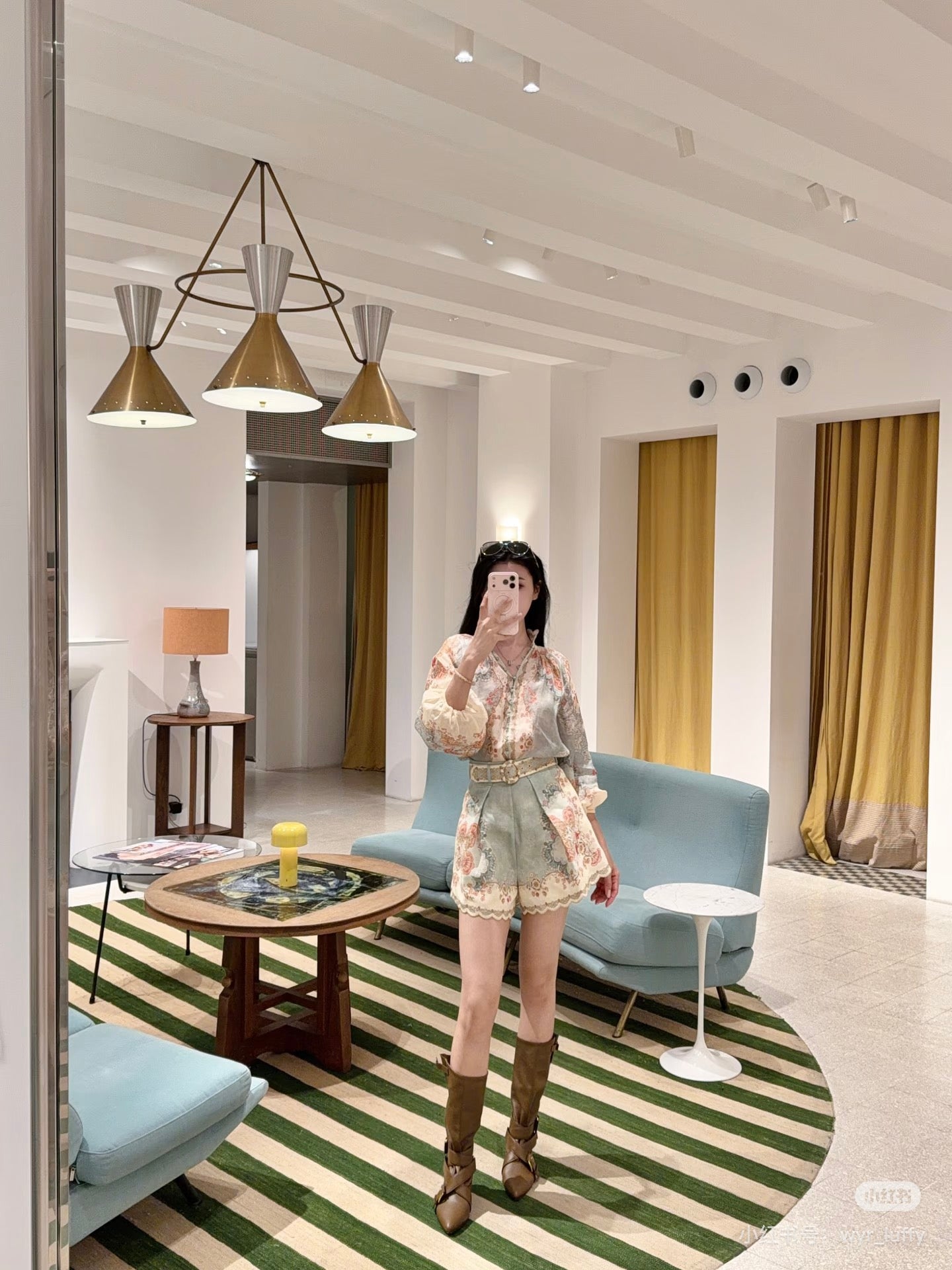 Zimm NEW flower print belted short