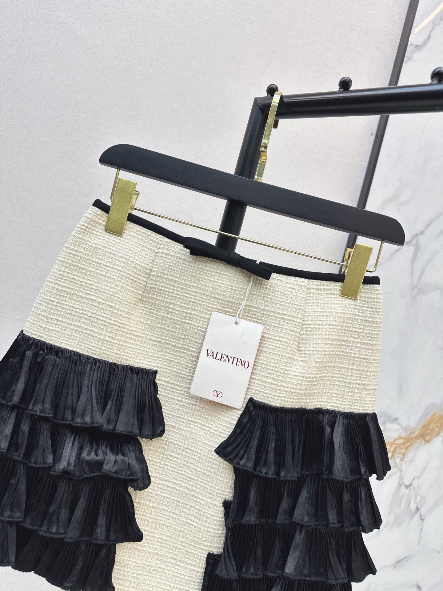 Valen NEW contrast skirts