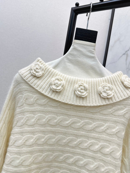 Chan NEW Off-shoulder sweater