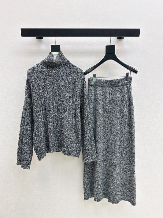 Brun NEW Knitted suit