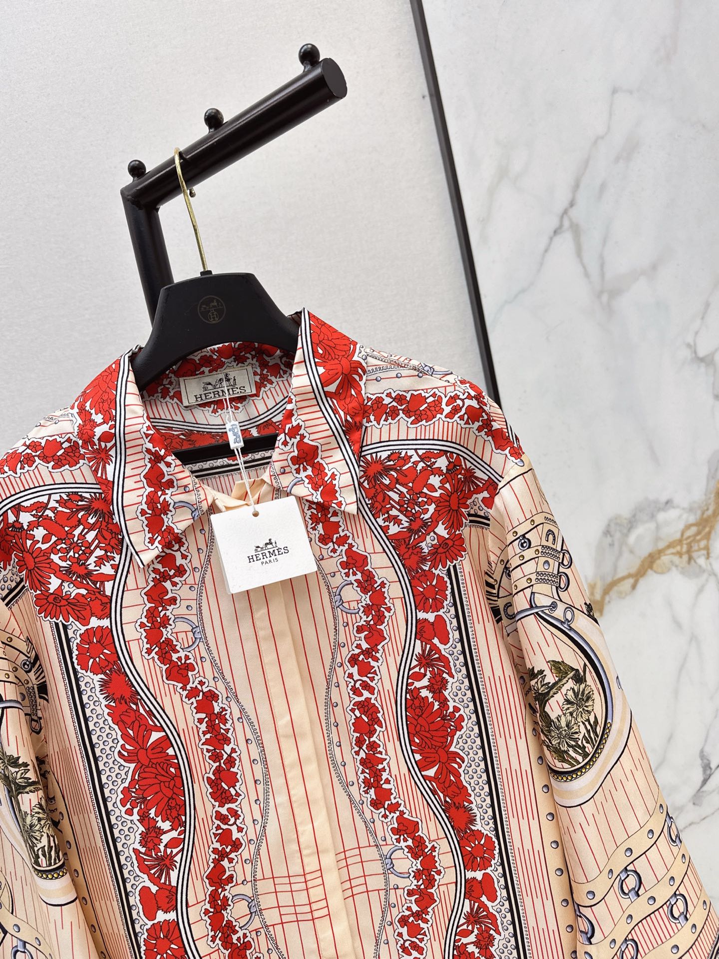 Herm NEW printed silk shirt