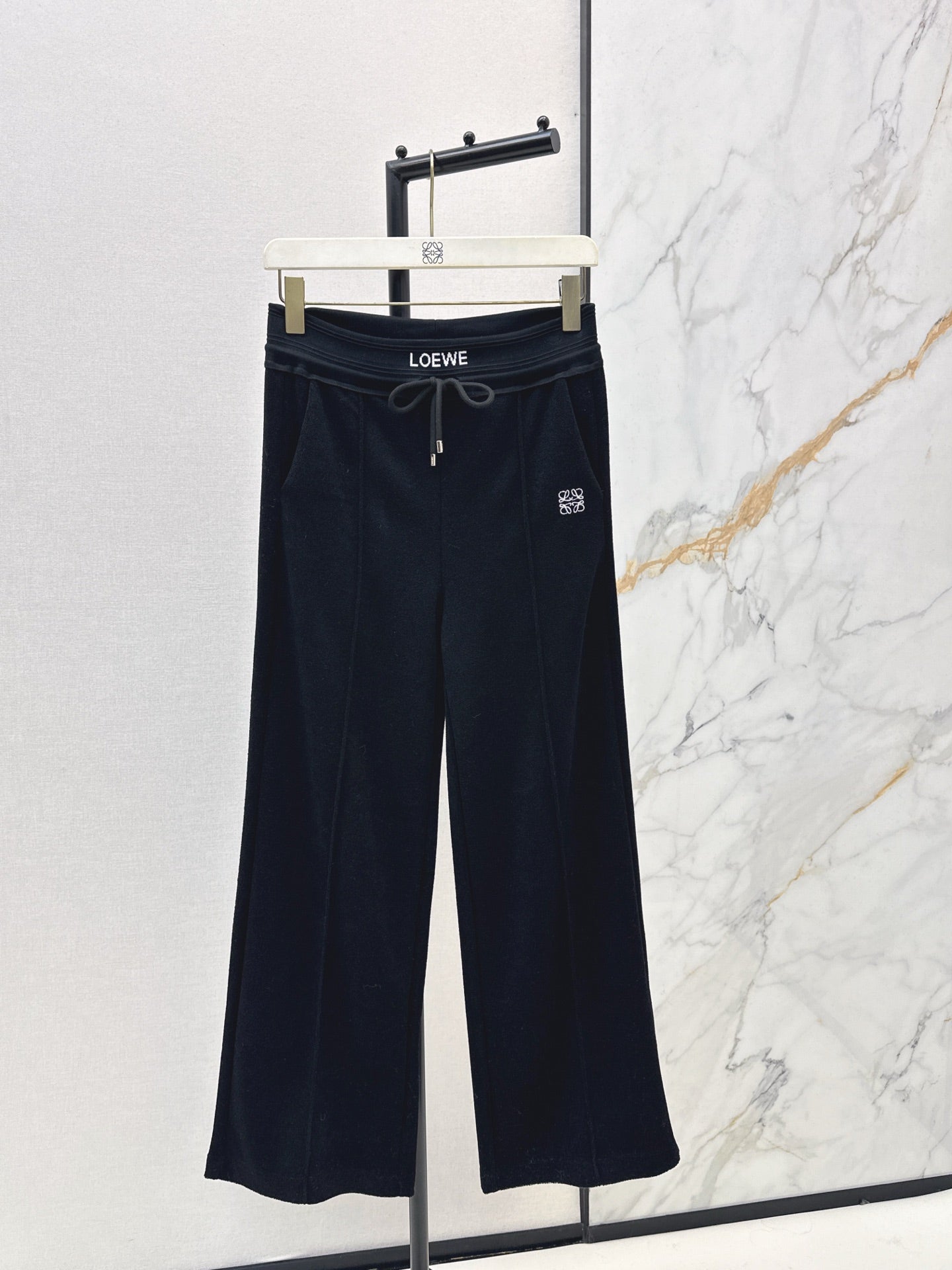 Loe NEW casual pants