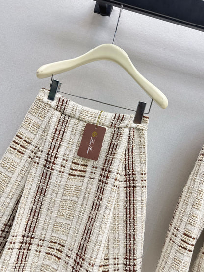 Loro NEW checked tweed skirt