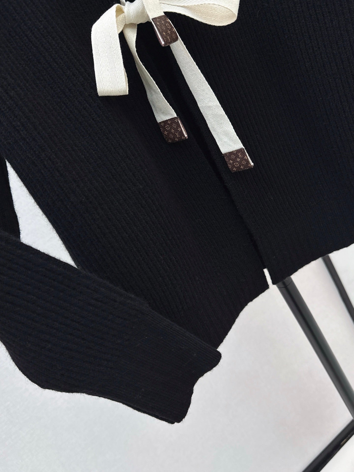 Louis NEW Bow-knot knitted cardigan