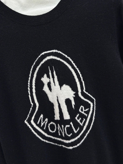 Monc NEW embroidered sweater