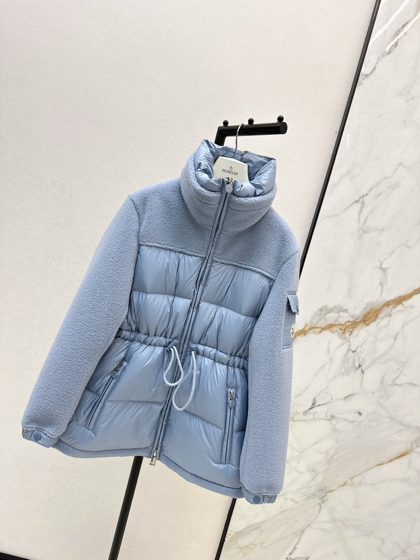 Monc NEW fleece-paneled down jacket