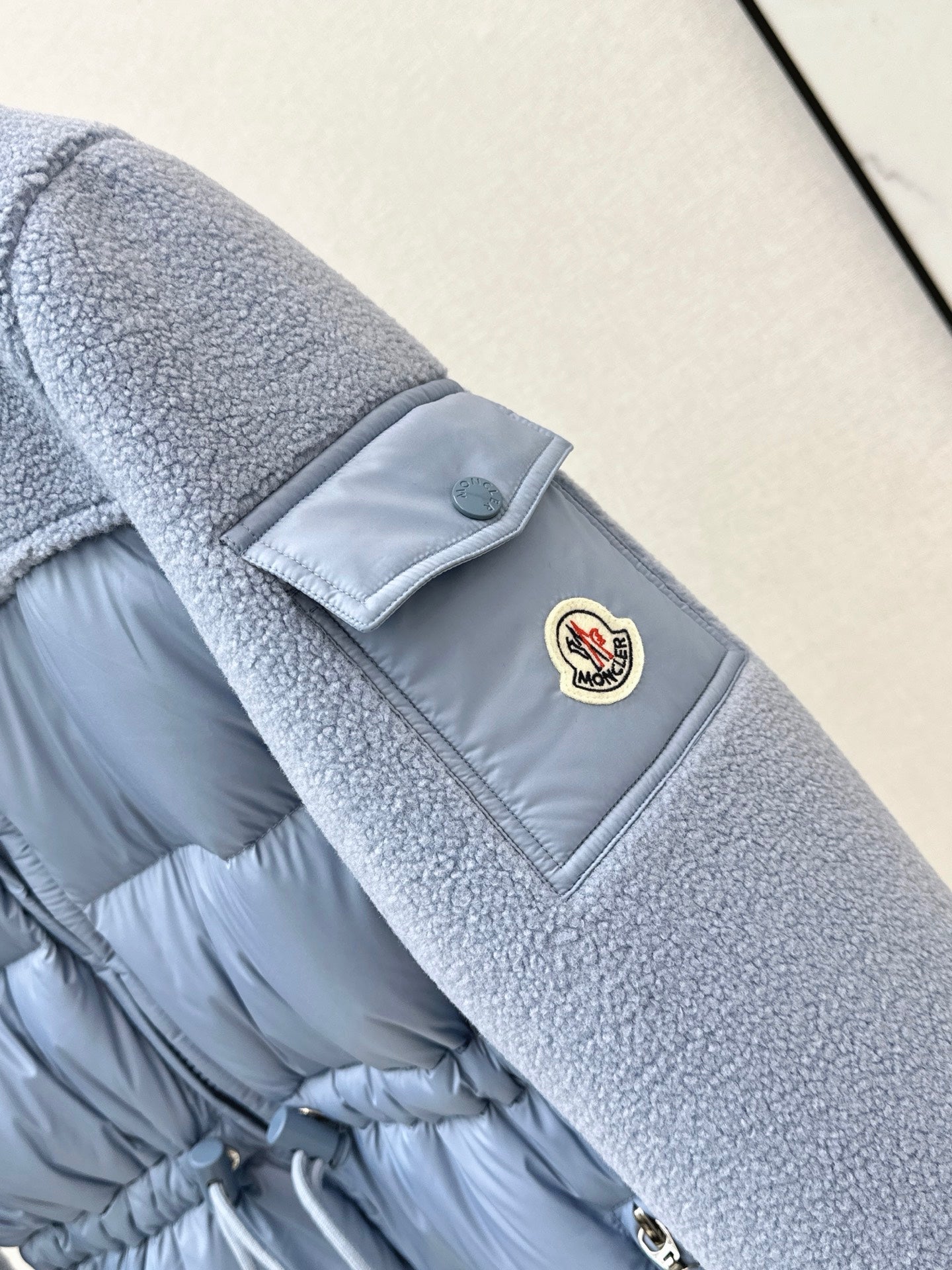 Monc NEW fleece-paneled down jacket