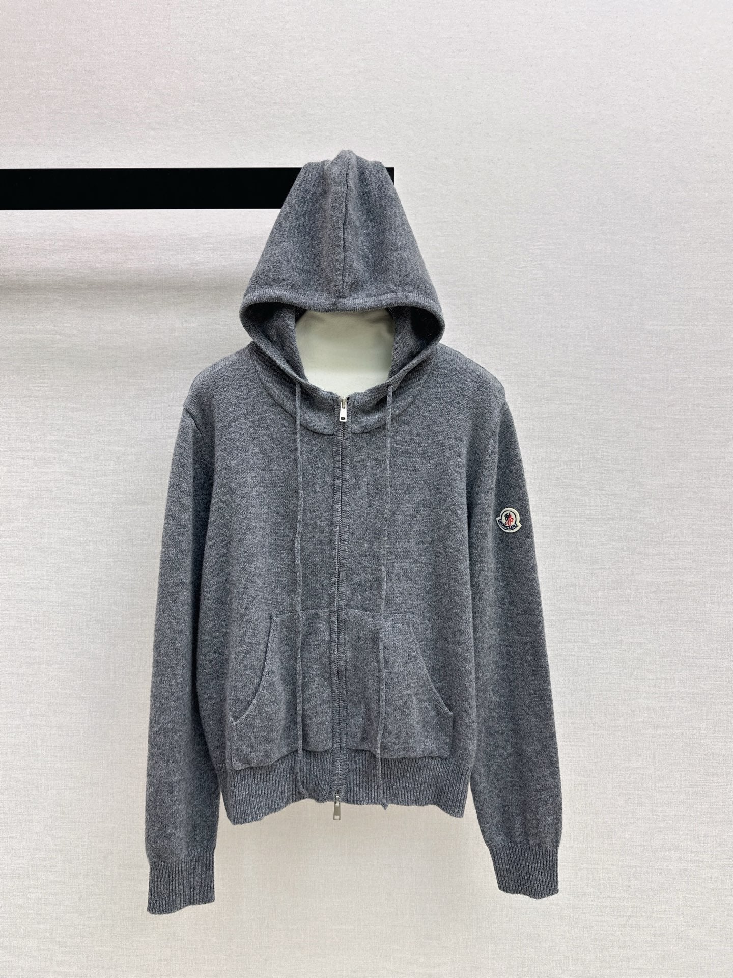 Monc NEW Hooded knitted cardigan