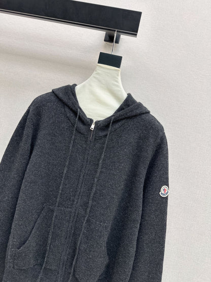 Monc NEW Hooded knitted cardigan