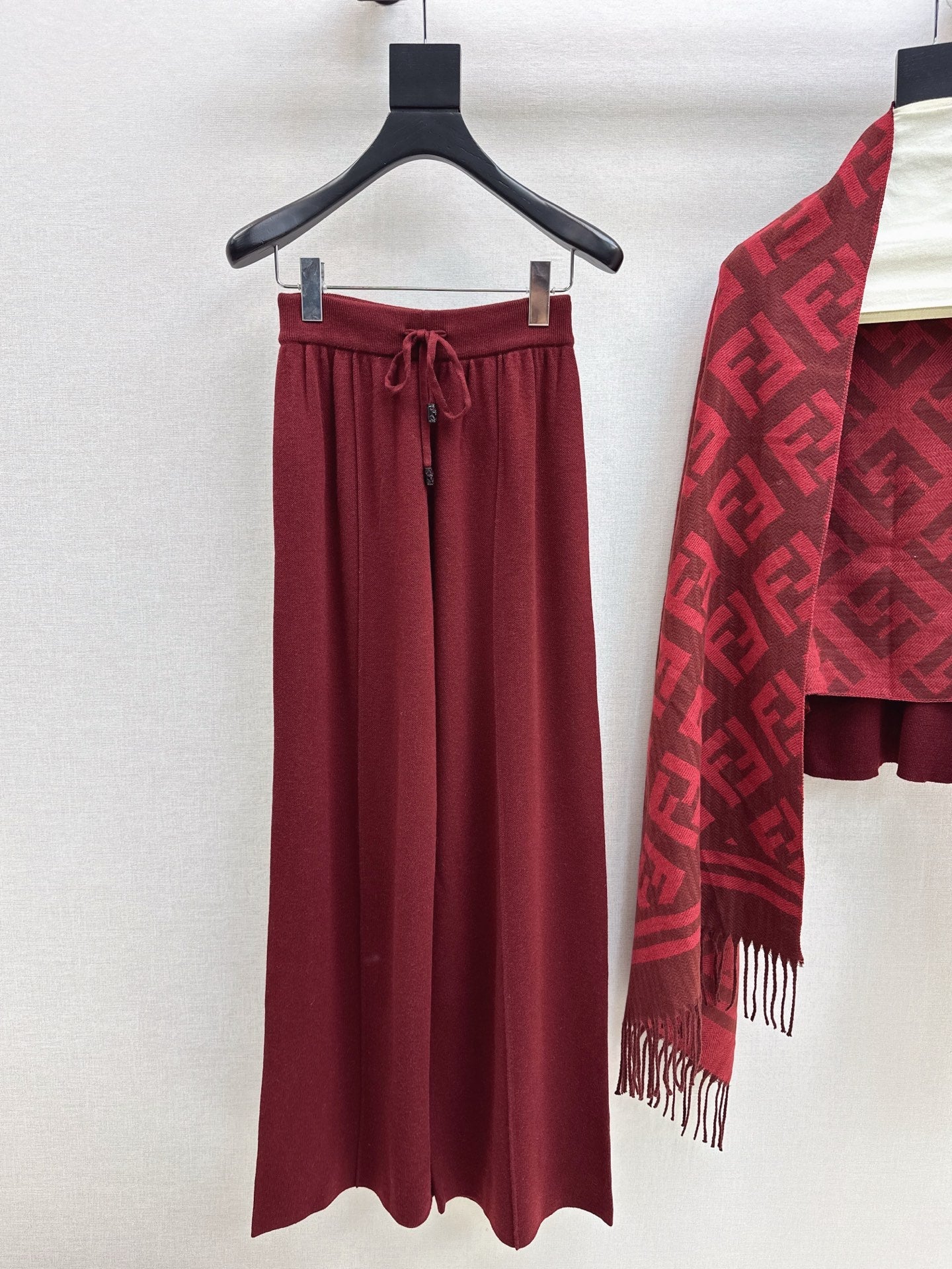 Fend NEW Knitted three-piece set