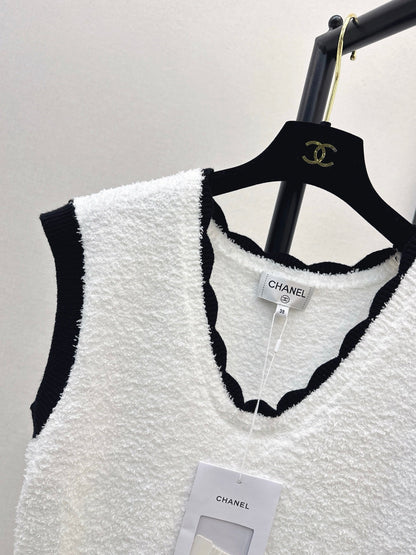 Chan NEW Knitted dress