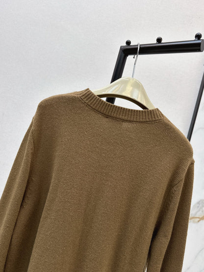 Bur NEW Wool sweater