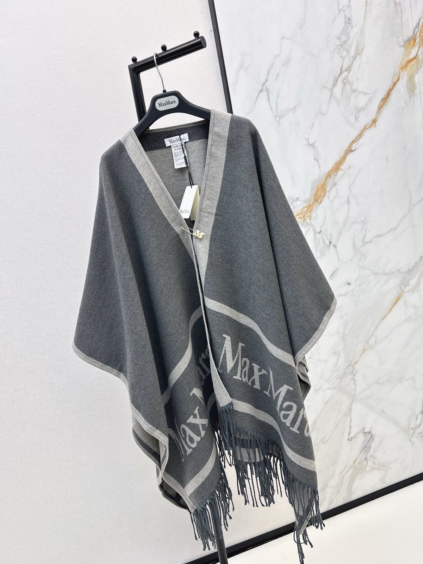 Max NEW Jacquard cape coat