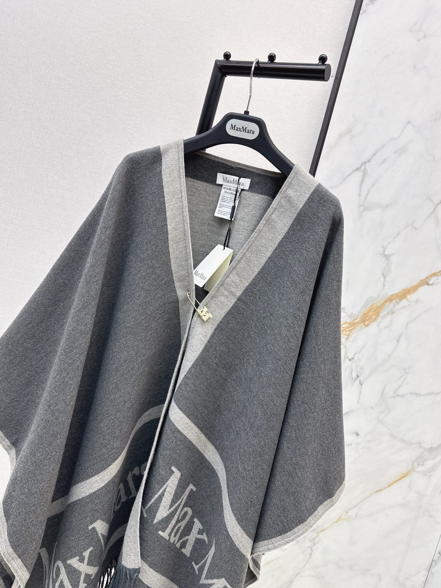 Max NEW Jacquard cape coat