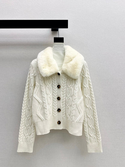 Loro NEW Knitted cashmere cardigan