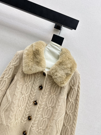 Loro NEW Knitted cashmere cardigan