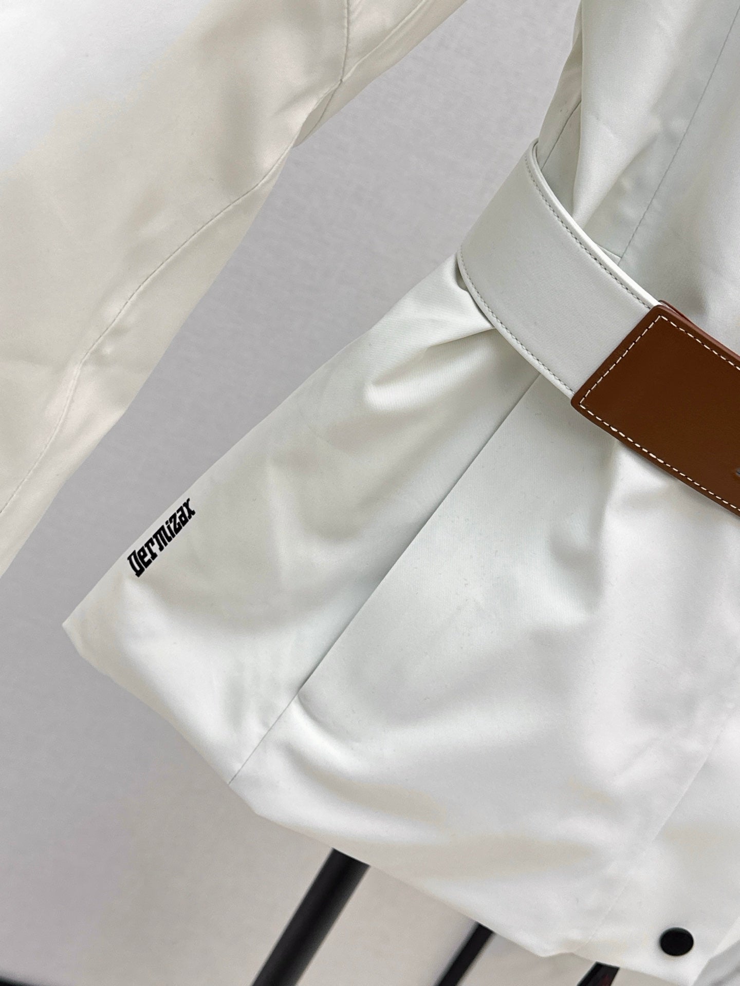 Monc NEW  belted ski down jacket