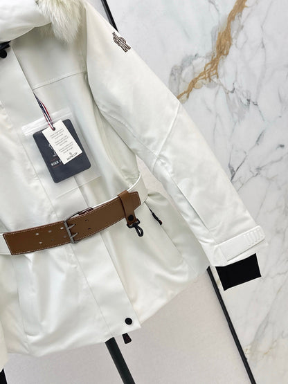 Monc NEW  belted ski down jacket