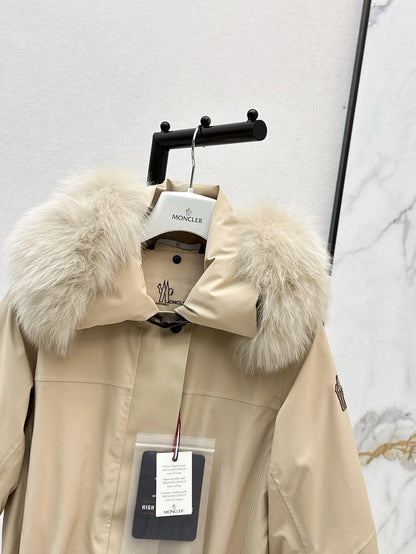 Monc NEW  belted ski down jacket