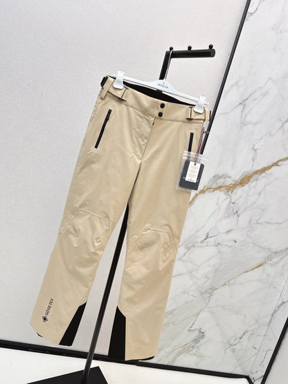 Monc NEW ski pants
