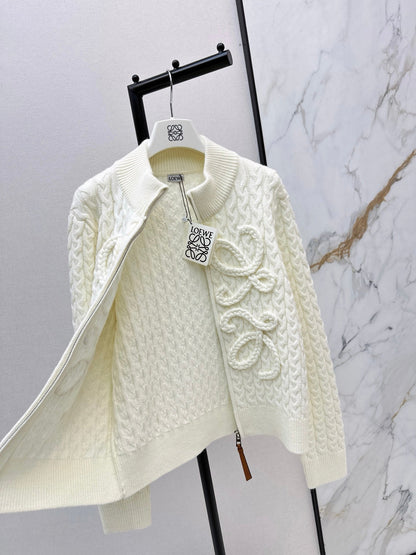 Loe NEW Knitted jacket