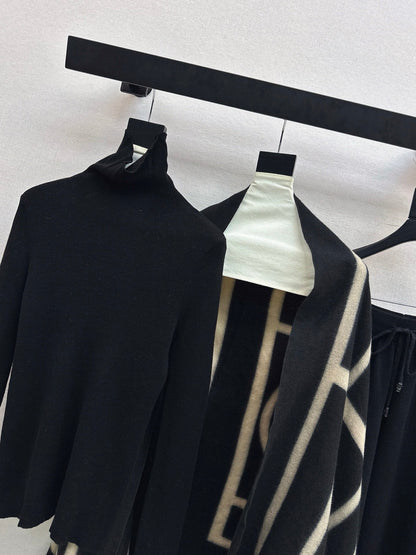 Thom NEW Knitted three-piece set