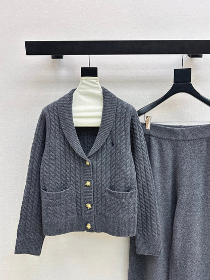 Ral NEW Knitted suit