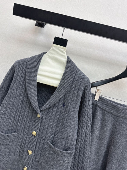 Ral NEW Knitted suit