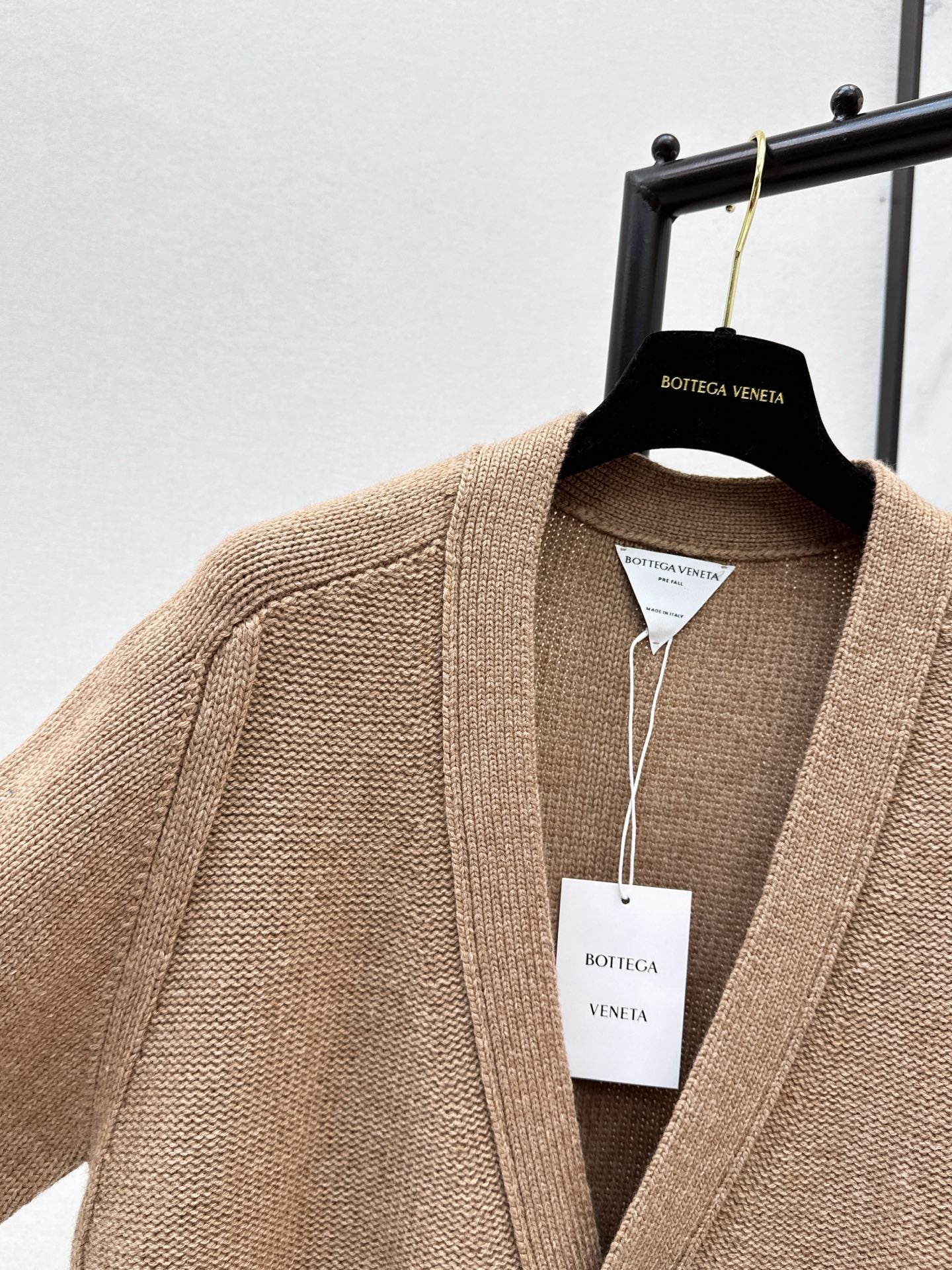 Bott NEW Wool cardigan