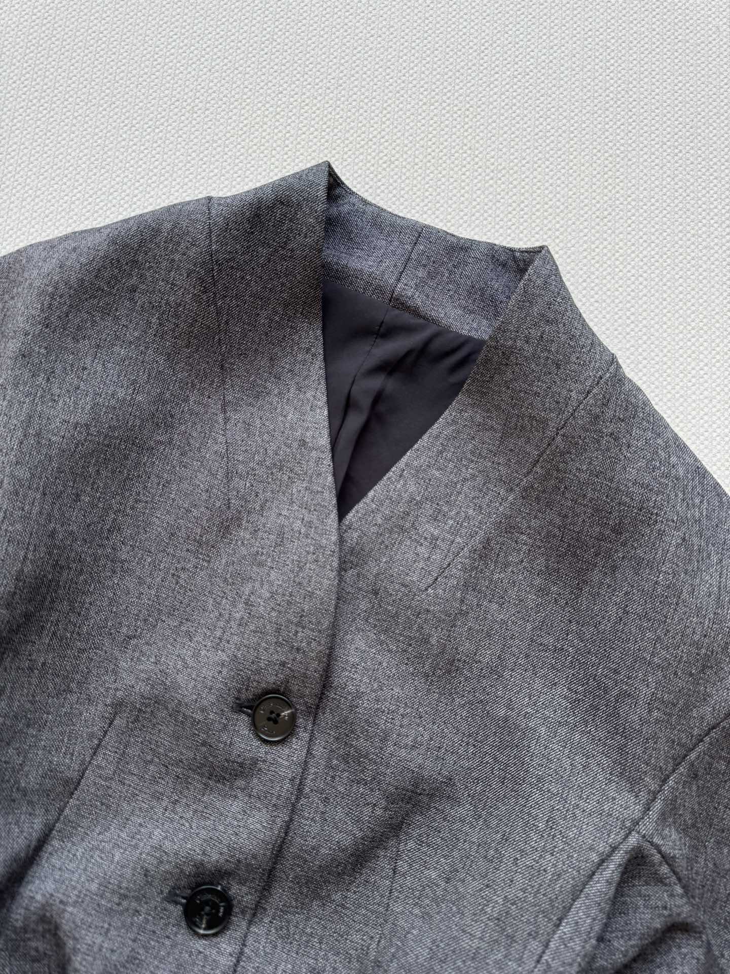 CD NEW jacket with belted