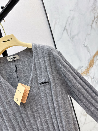 Miu NEW Wool sweater