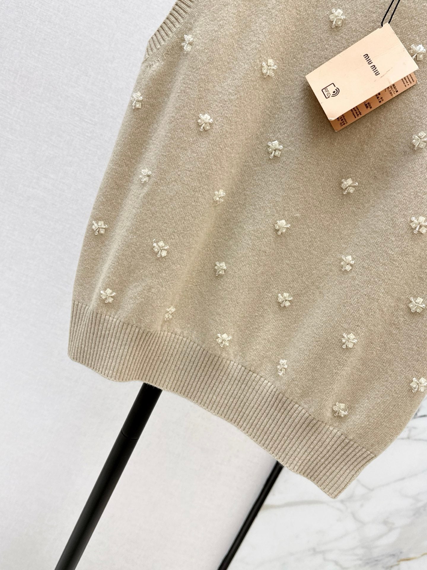 Miu NEW beading flowervest