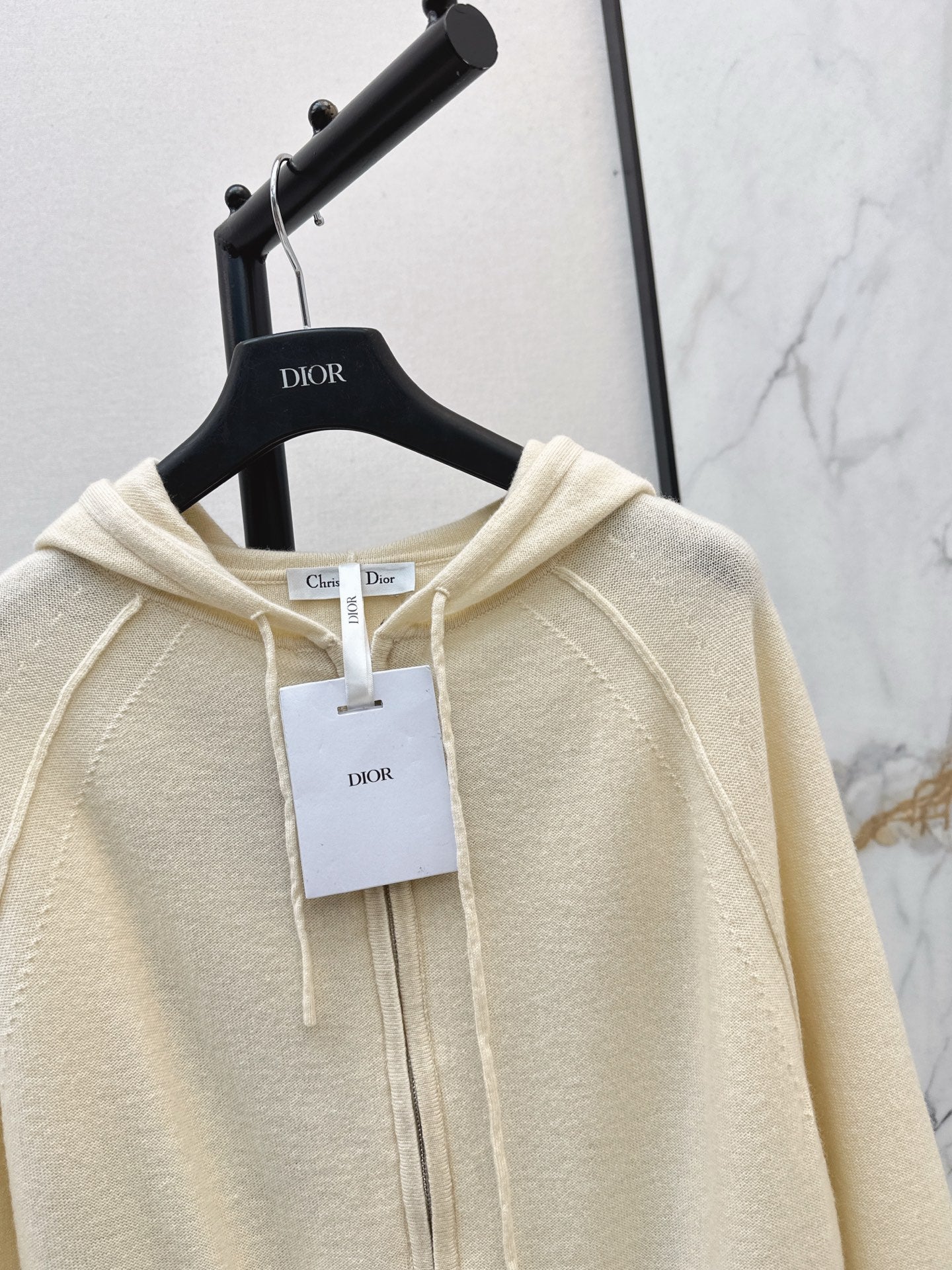 CD NEW Embroidered cashmere jacket