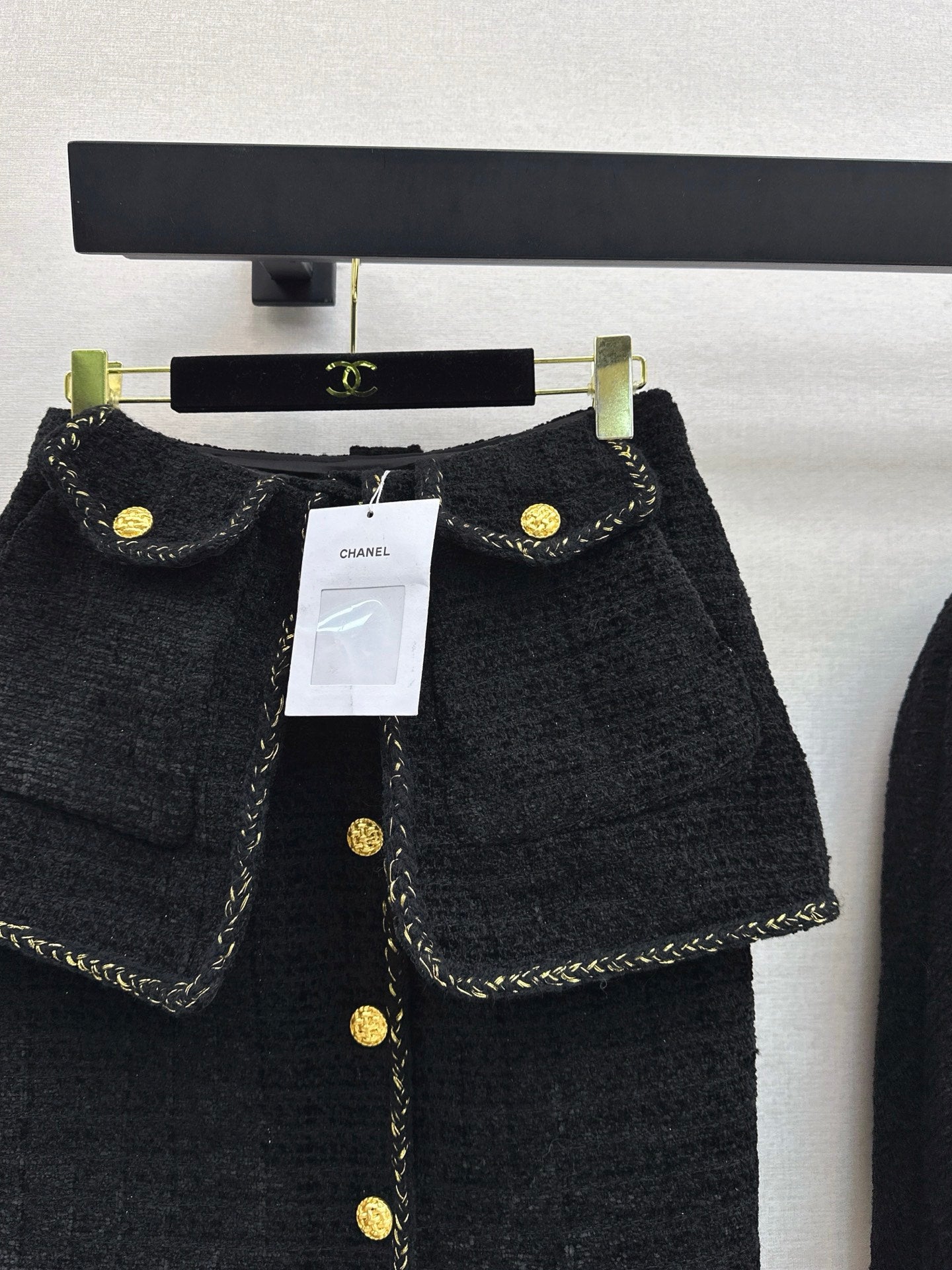 Chan NEW woven 2in1 skirt