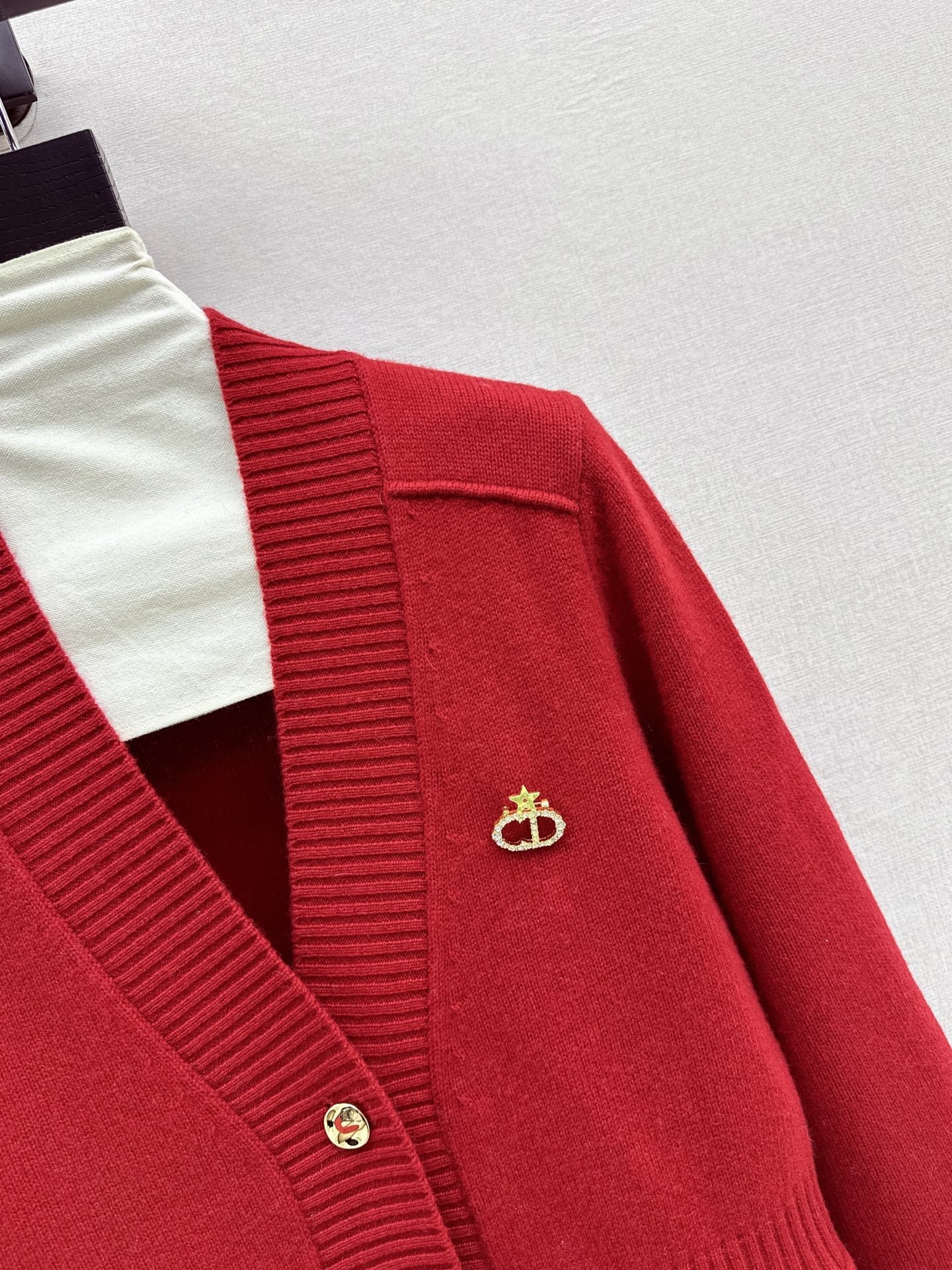 CD NEW V-neck cardigan