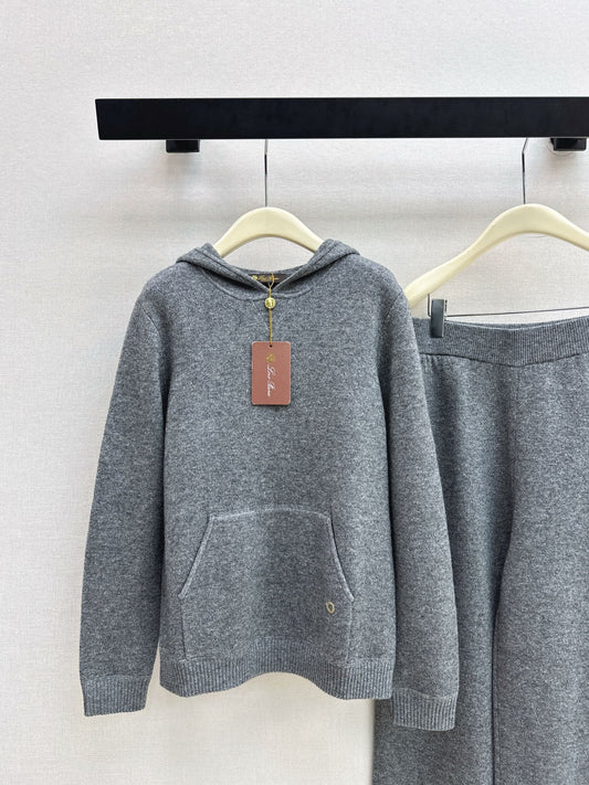 Loro NEW Cashmere suit