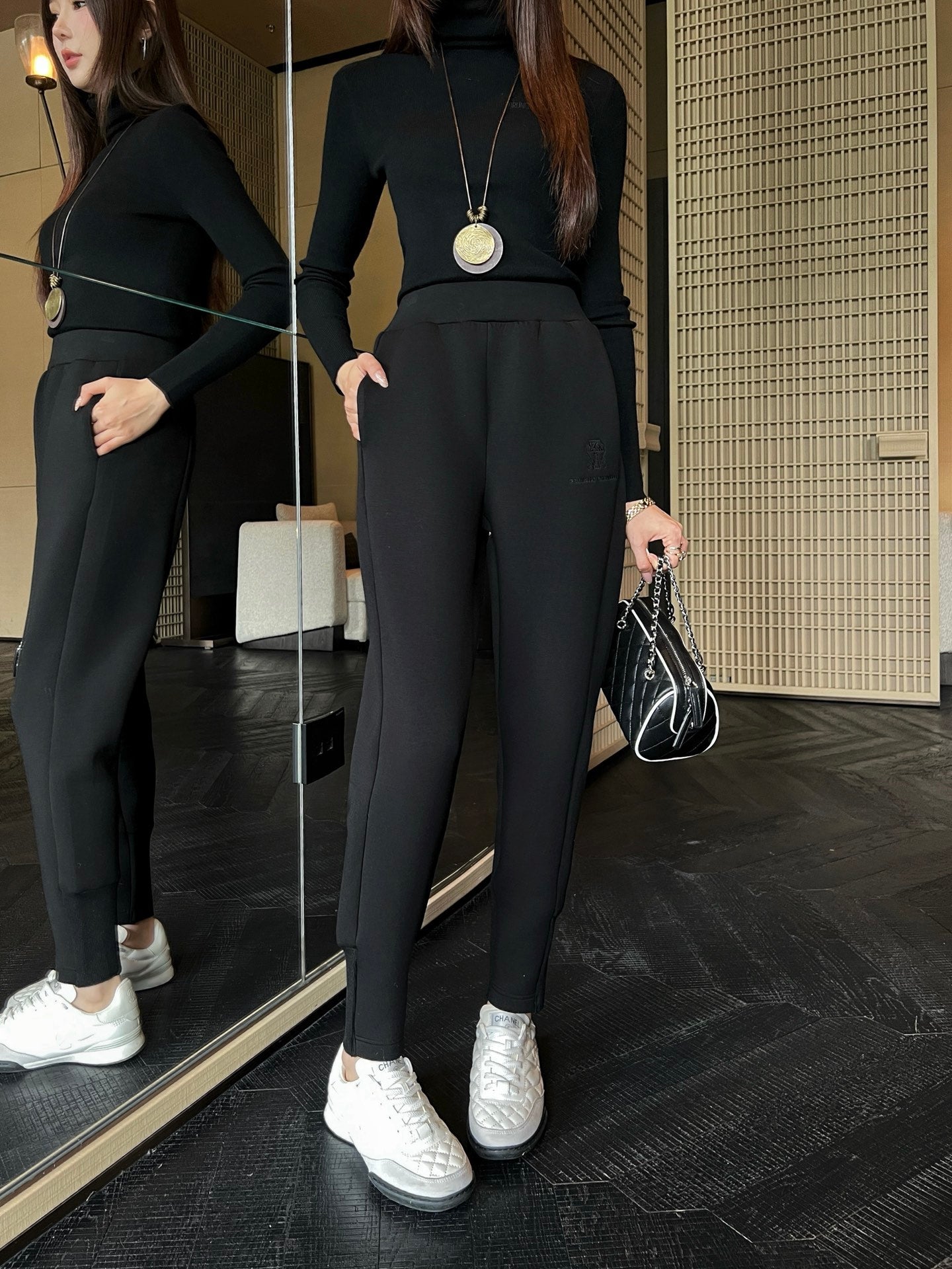 Brun NEW casual pants