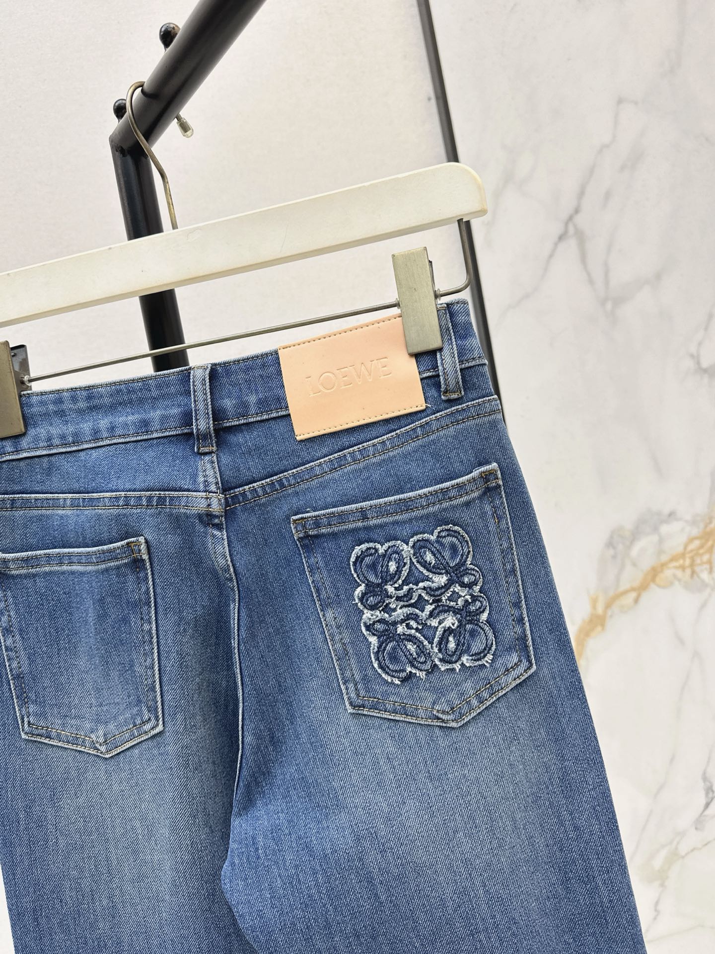 Loe NEW flared jeans