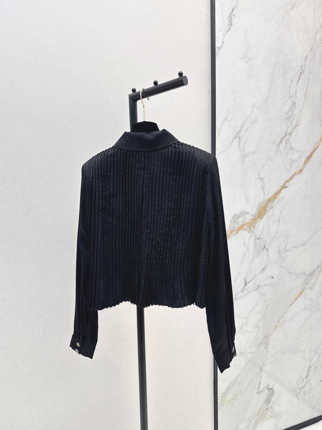 Chan NEW silk shirts