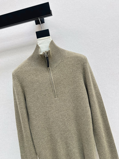 Brun NEW zip-up sweater