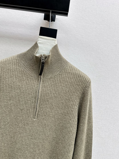 Brun NEW zip-up sweater