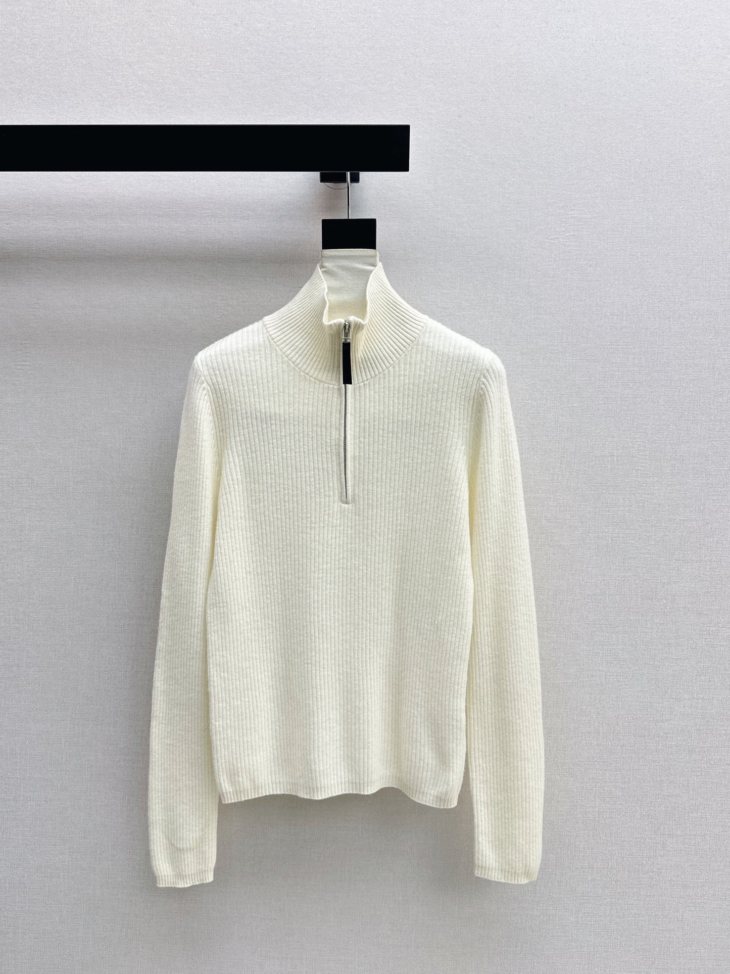Brun NEW zip-up sweater