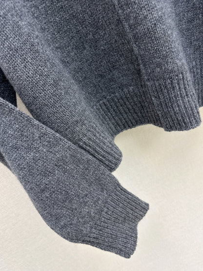 Brun NEW 2in1 contract sweater